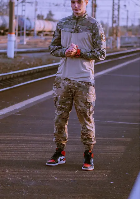 Я Дмитрий, 32, знакомлюсь без обязательств в Москве