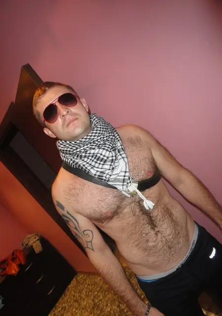 Jonnymo из Черноголовки, ищу на сайте знакомства на одну ночь