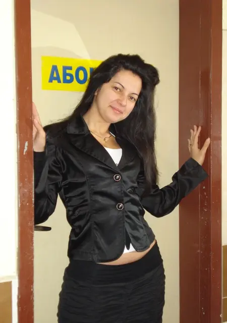 Я Ева, 24, из Мантурова, ищу знакомство для постоянных отношений