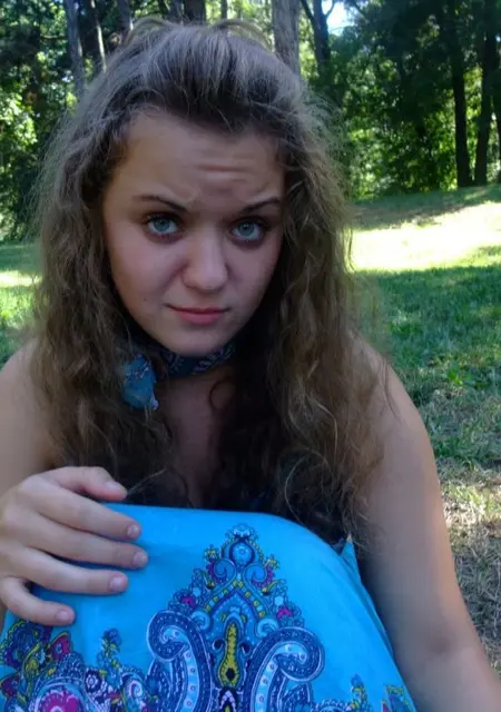 Я Валерия, 18, знакомлюсь для дружбы в Шексне