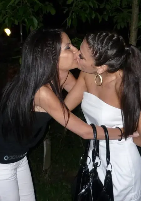 Алина из Мещерского, ищу на сайте вирта