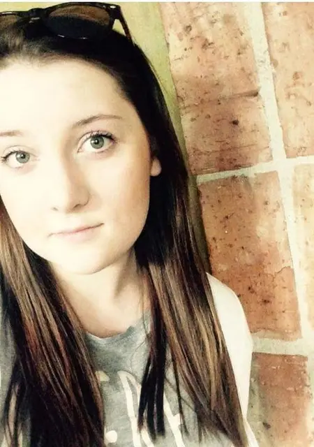 Алла из Всеволожска, мне 18, познакомлюсь для общения