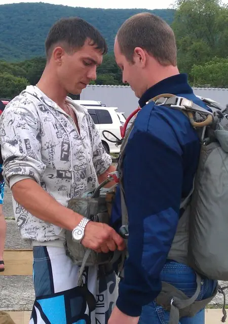 Евгений из Ванина, ищу на сайте знакомства на одну ночь