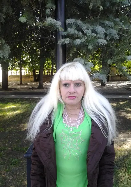 Я Светлана, 53, знакомлюсь без обязательств в Новосибирске