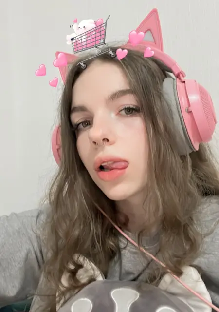 Диана из Москвы, мне 20, познакомлюсь для вирта