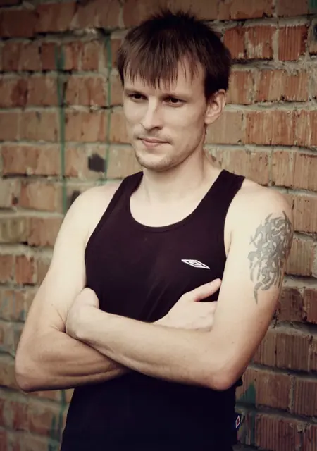 Александр из Заозерного, мне 40, познакомлюсь на одну ночь