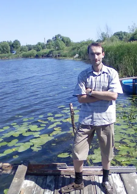 Павел из Грязей, мне 40, познакомлюсь без обязательств