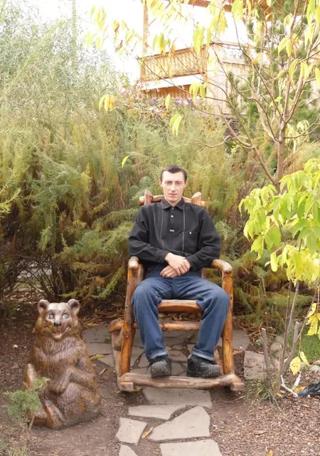 Я Andrei, 44, знакомлюсь для общения в Заозерном