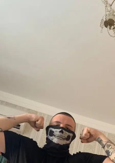 Я Дима, 25, знакомлюсь на одну ночь в Симферополе