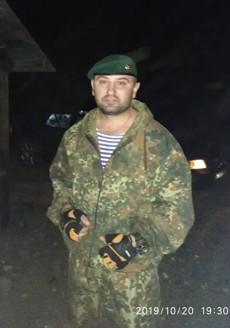 Я Виктор, 45, знакомлюсь без обязательств в Любани