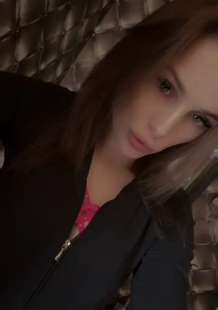 Я Светлана, 21, из Владивостока, ищу знакомства без обязательств