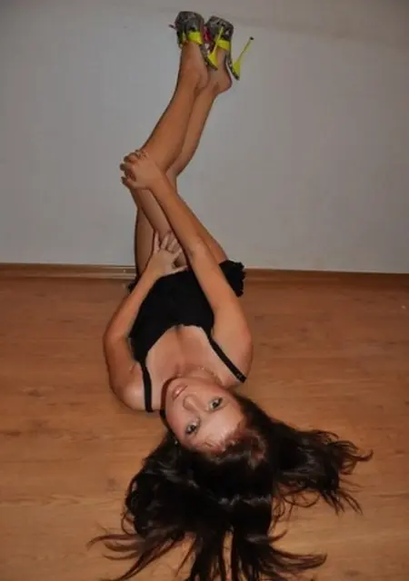 Nata из Тамбова, ищу на сайте знакомства без обязательств