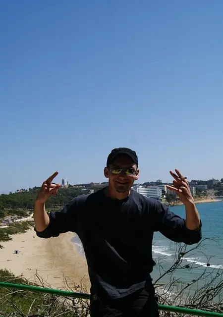 Я Кактус, 44, знакомлюсь без обязательств в Днепровской