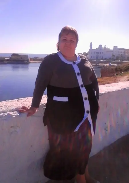 Вкусняшка из Сходни, мне 46, познакомлюсь на одну ночь