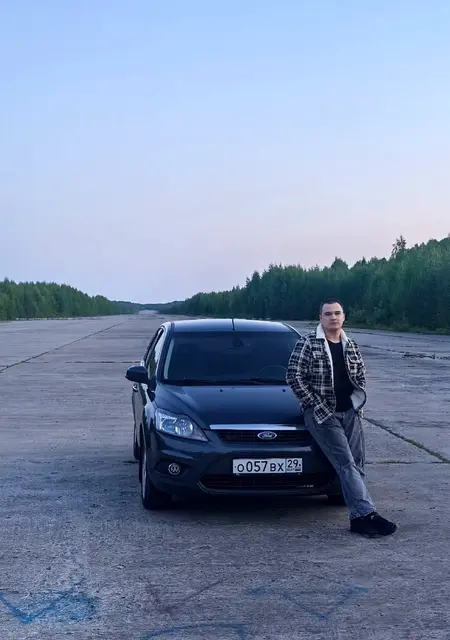 Илья из Северодвинска, мне 22, познакомлюсь на одну ночь