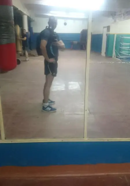 Я Ден, 35, знакомлюсь без обязательств в Козельске