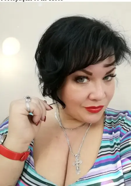 Ирина из Ростова-на-Дону, мне 49, познакомлюсь без обязательств