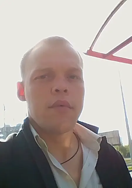 Я Тимофей, 30, из Арамиля, ищу знакомства без обязательств