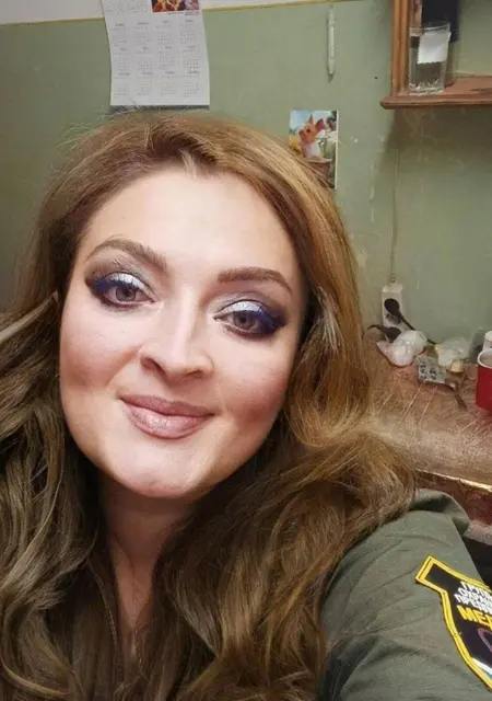 Алена из Москвы, ищу на сайте приятное времяпровождение