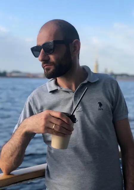 Hayk из Щербинки, ищу на сайте знакомства без обязательств