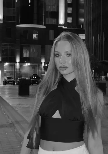 Я , 25, из Мегиона, ищу знакомство